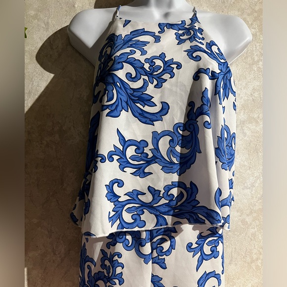 Tyche flowy romper with pockets - Picture 3 of 8